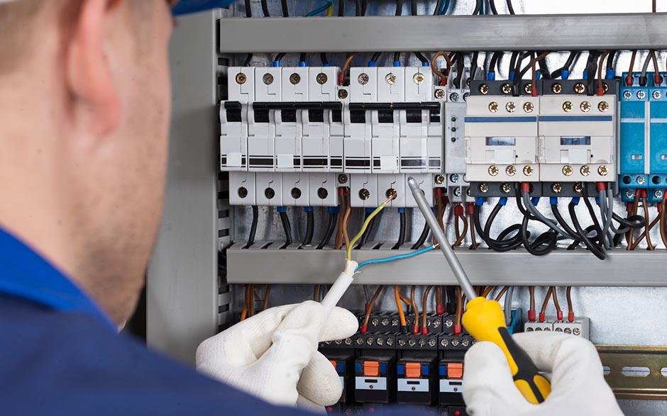 tarif horaire électricien Louveciennes